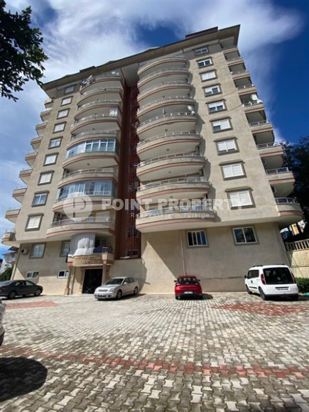 Ухоженная трехкомнатная квартира с мебелью на 5 этаже дома, район Джикджилли-id-4335-фото-13