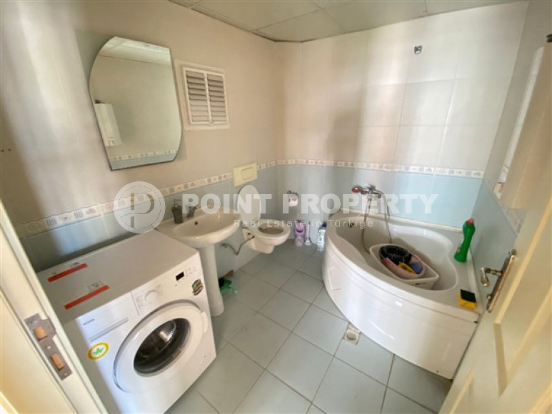 Spacious 2+1 apartment on the 7th floor with panoramic views of the city and mountains in the center of a quiet, comfortable area of Cikcilli.-id-4339-photo-7