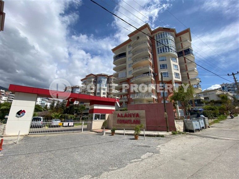 Spacious 2+1 apartment on the 7th floor with panoramic views of the city and mountains in the center of a quiet, comfortable area of Cikcilli.-id-4339-photo-10