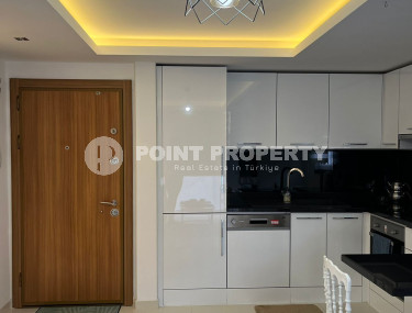 Небольшая стильная квартира 1+1, общей площадью 55 м2, в 200 метрах от благоустроенного песчаного пляжа и набережной.-id-4340-фото-4