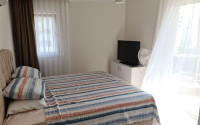 Light spacious apartment with good repair and pleasant bright interior, 900 meters from the sea.-id-4347-photo-4