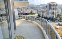 Light spacious apartment with good repair and pleasant bright interior, 900 meters from the sea.-id-4347-photo-7