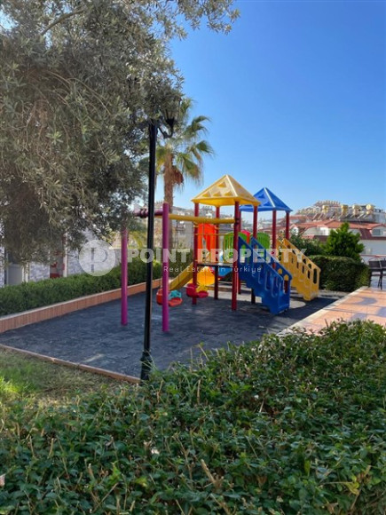 Light spacious apartment with good repair and pleasant bright interior, 900 meters from the sea.-id-4347-photo-10