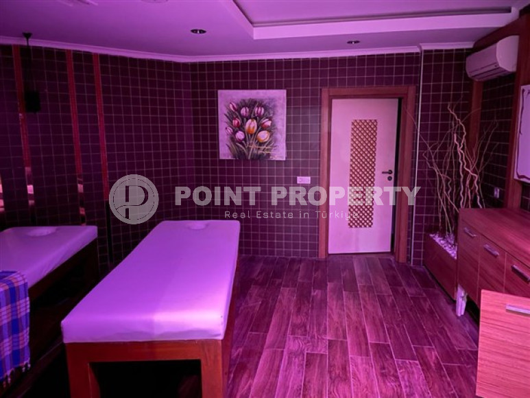 Light spacious apartment with good repair and pleasant bright interior, 900 meters from the sea.-id-4347-photo-13