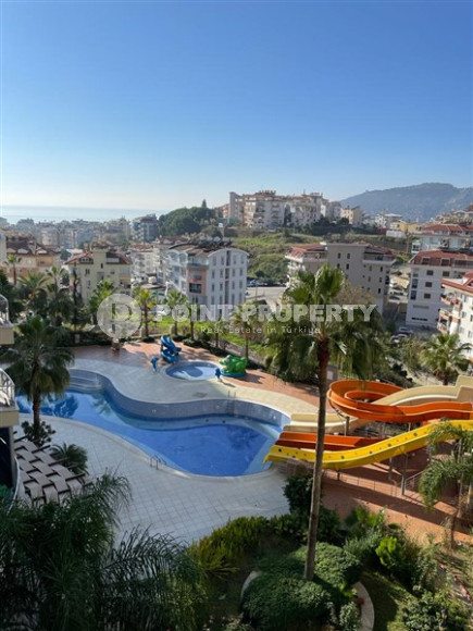 Light spacious apartment with good repair and pleasant bright interior, 900 meters from the sea.-id-4347-photo-17