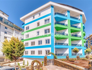 Inexpensive apartment of 60 m2 with a beautiful interior and excellent location 100 meters from the center of Mahmutlar-id-4352-photo-4