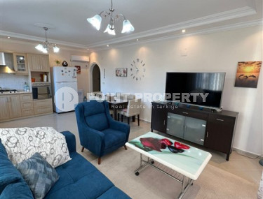 Обустроенные трёхкомнатные апартаменты 115 м2 в 200 метрах от центра района Тосмур-id-4355-фото-2