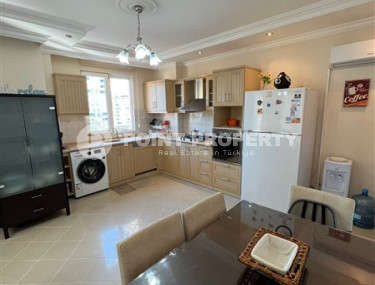 Обустроенные трёхкомнатные апартаменты 115 м2 в 200 метрах от центра района Тосмур-id-4355-фото-4