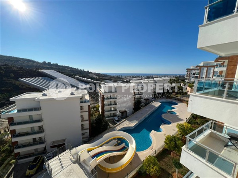 Готовые к проживанию 3+1 апартаменты с двумя балконами на удалении от моря в районе Каргыджак-id-4357-фото-4