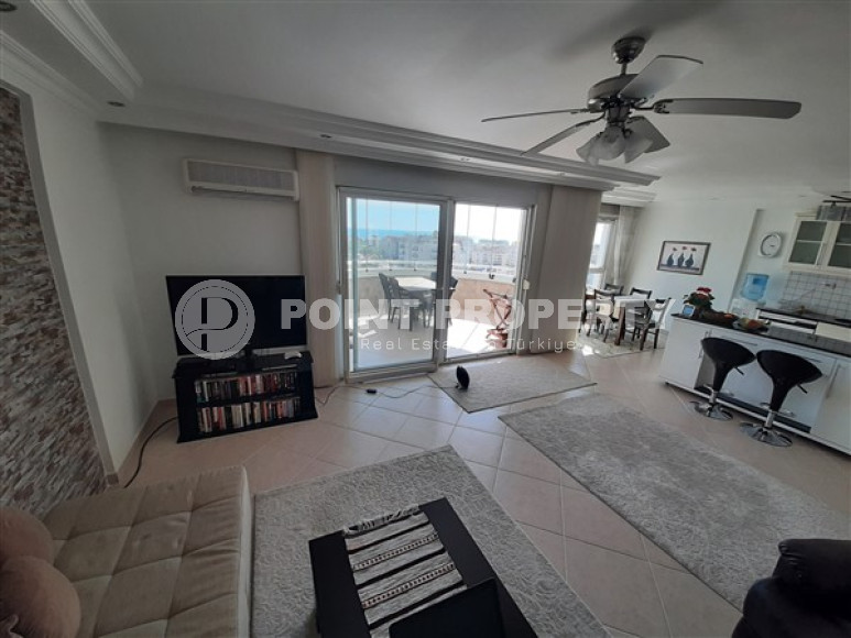 Spacious apartment 135 m2 with two balconies and furniture, 700 meters from the seashore in the Cikcilli area-id-4358-photo-6