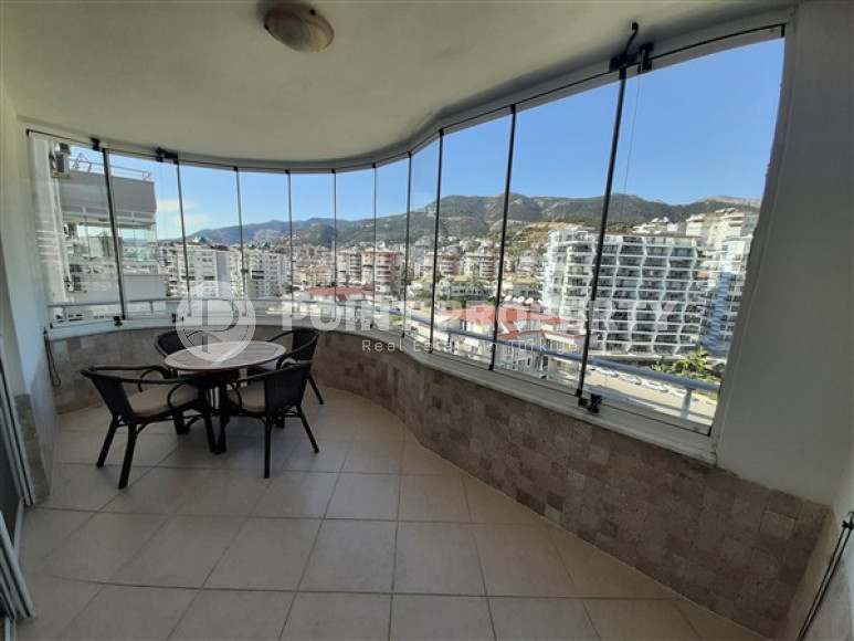 Spacious apartment 135 m2 with two balconies and furniture, 700 meters from the seashore in the Cikcilli area-id-4358-photo-14
