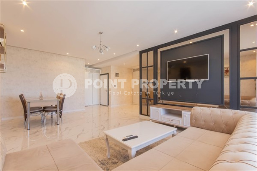 Bright modern 1+1 apartment 500 meters from the sea in the center of Mahmutlar.-id-4360-photo-2