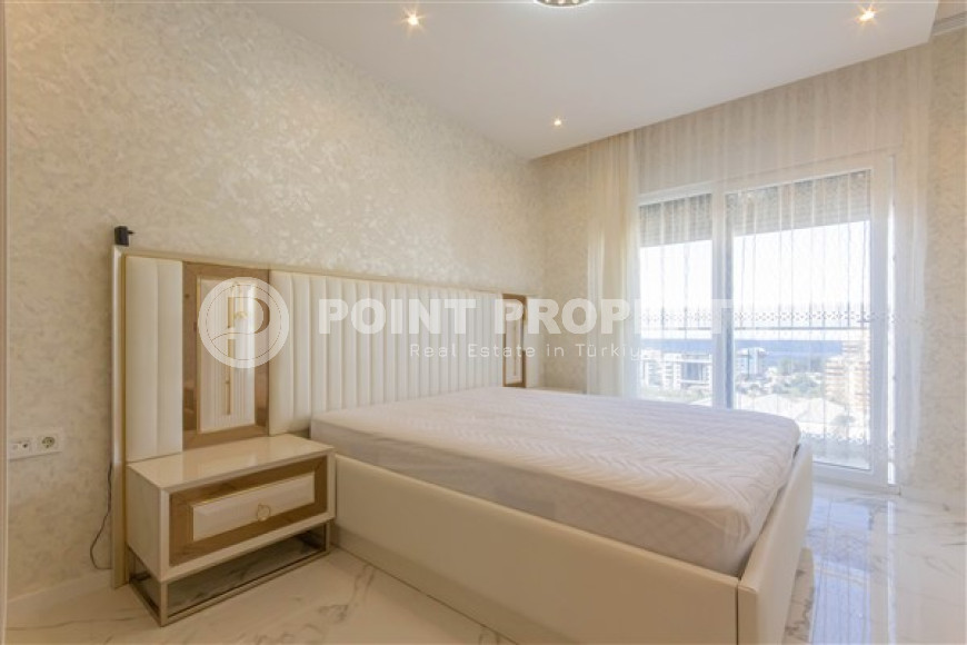 Bright modern 1+1 apartment 500 meters from the sea in the center of Mahmutlar.-id-4360-photo-6