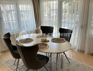 Уютная светлая квартира с двумя спальными комнатами в 500 метрах от моря.-id-4362-фото-4