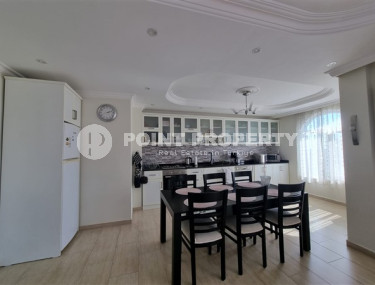 Beautiful bright 3+1 apartment on the 8th floor with panoramic views of the Taurus Mountains.-id-4366-photo-5