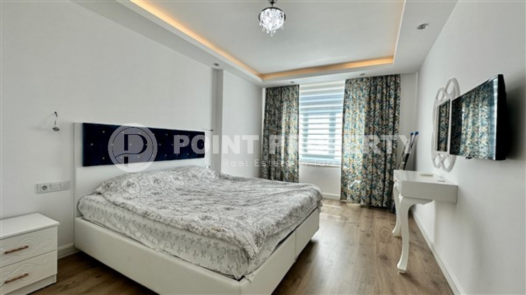 Large one-bedroom apartment, 67m², in an elite complex in Mahmutlar, 200m from the sea-id-2132-photo-5