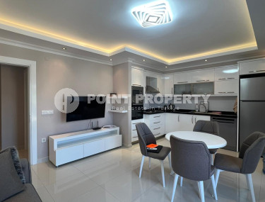 Трехкомнатная квартира с площадью 110 м2 укомплектованная мебелью, район Оба-id-4370-фото-1