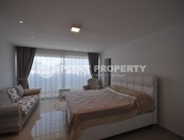 Видовой трёхкомнатный дуплекс с площадью 111 м2 в районе Тосмур-id-4374-фото-4