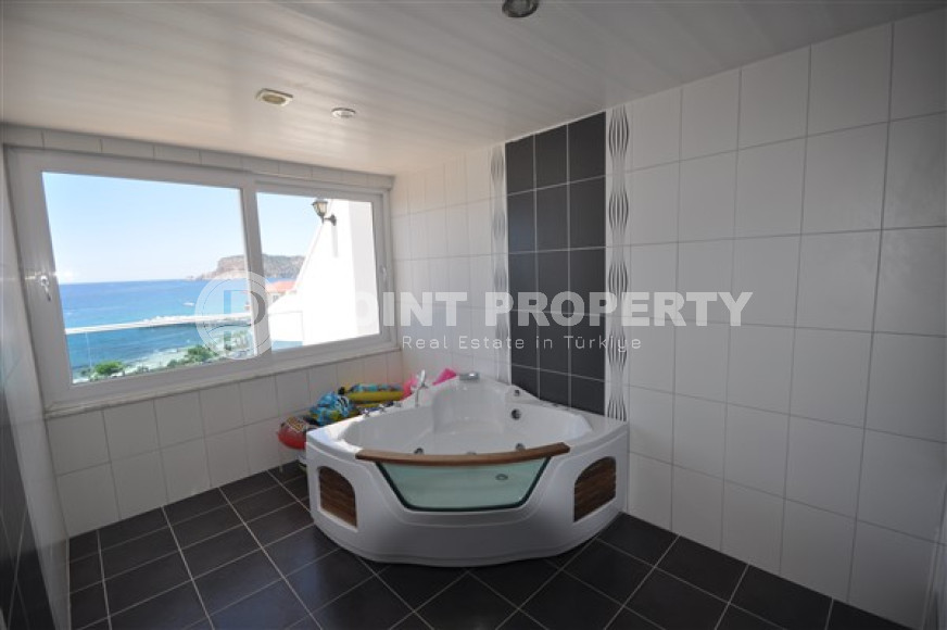 Видовой трёхкомнатный дуплекс с площадью 111 м2 в районе Тосмур-id-4374-фото-8