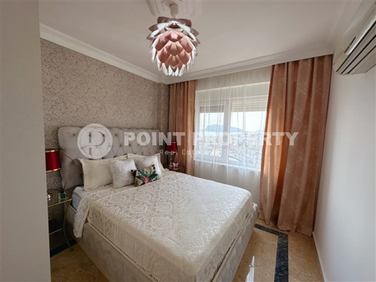 Stylish apartment 120 m2 with beautiful interior and furniture, Tosmur district-id-4375-photo-4