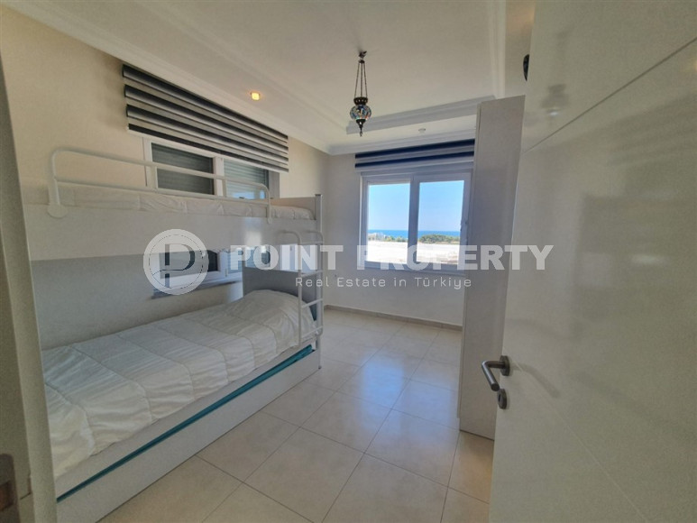 Furnished three-room apartment, 100m², with sea views in a luxury complex in Avsallar, Alanya-id-1362-photo-9