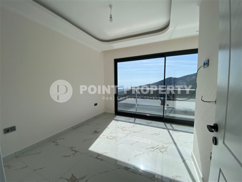 New two-storey 3+1 villa with luxurious panoramic sea views in the elite Bektash area of Alanya.-id-4382-photo-9