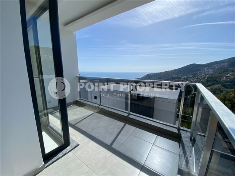 New two-storey 3+1 villa with luxurious panoramic sea views in the elite Bektash area of Alanya.-id-4382-photo-13