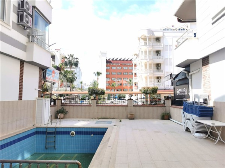 Просторная светлая квартира 2+1 в 50 метрах от моря в центре популярного района Аланьи Оба.-id-4384-фото-11