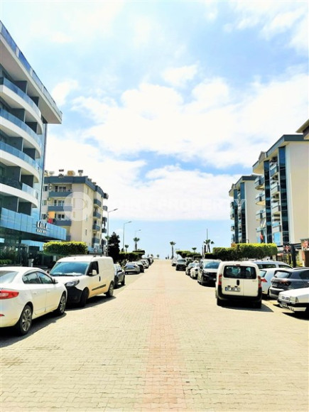 Просторная светлая квартира 2+1 в 50 метрах от моря в центре популярного района Аланьи Оба.-id-4384-фото-14