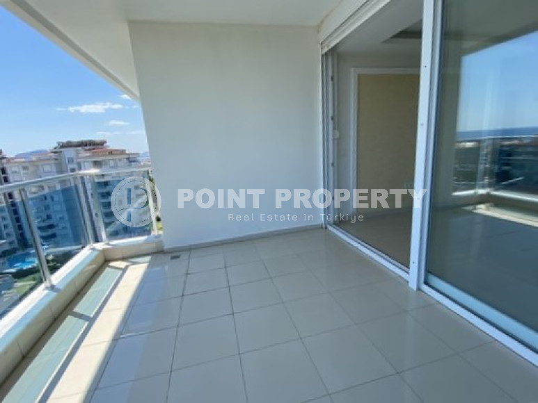 Двухуровневая квартира 3+1 с площадью 165 м2 и двумя балконами, район Тосмур-id-4378-фото-12