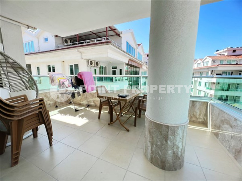 Просторный дуплекс на 5-м этаже с мансардой в 350 метрах от моря в спокойном благоустроенном районе Кестель.-id-4388-фото-13