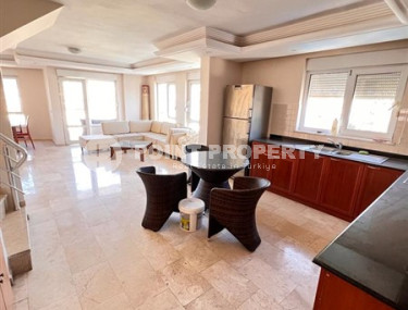 Четырехкомнатный пентхаус с большой жилой площадью 180 м2 в 250 метрах от центра Аланьи-id-4393-фото-5