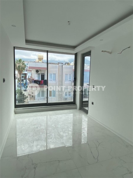 New three-room apartment, 75m², in a residence with a swimming pool 100m from Cleopatra Beach, Alanya-id-1364-photo-3
