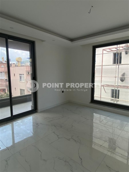 New three-room apartment, 75m², in a residence with a swimming pool 100m from Cleopatra Beach, Alanya-id-1364-photo-4