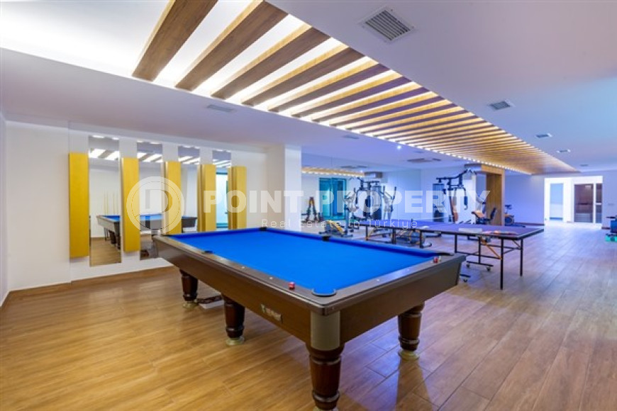 Compact comfortable apartment 2+1 50 meters from the sea in the very center of Alanya.-id-4399-photo-14