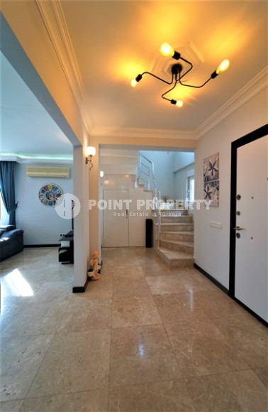 Прекрасная двухэтажная вилла 3+1 в зеленом экологически чистом районе Бекташ.-id-4400-фото-3