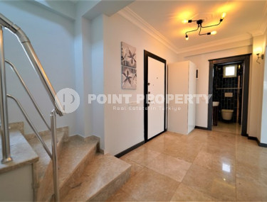 Прекрасная двухэтажная вилла 3+1 в зеленом экологически чистом районе Бекташ.-id-4400-фото-4