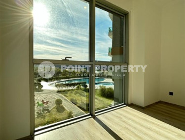 Большая новая квартира 3+1, общей площадью 172 м2, в современном жилом комплексе в 450 метрах от центра района Оба.-id-4401-фото-5