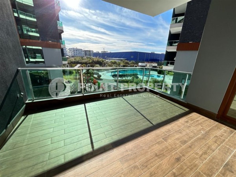 Большая новая квартира 3+1, общей площадью 172 м2, в современном жилом комплексе в 450 метрах от центра района Оба.-id-4401-фото-12