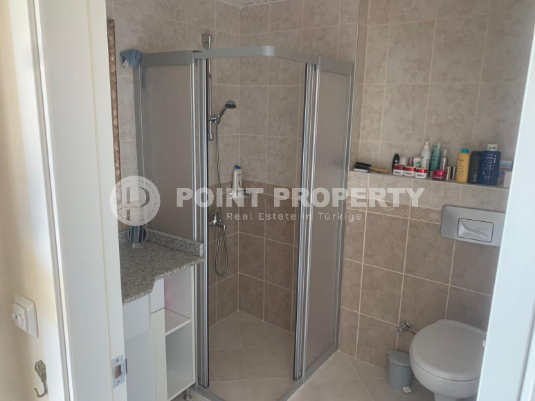 Просторная трехкомнатная квартира, 125м² с видом на море на центральной улице Махмутлара, Аланья-id-1365-фото-9