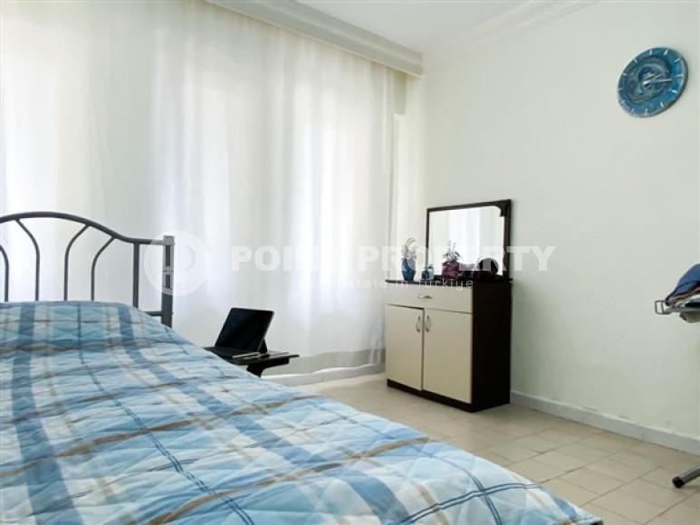 Недорогая трёхкомнатная квартира 140 м2 в самом центре Аланьи-id-4406-фото-2