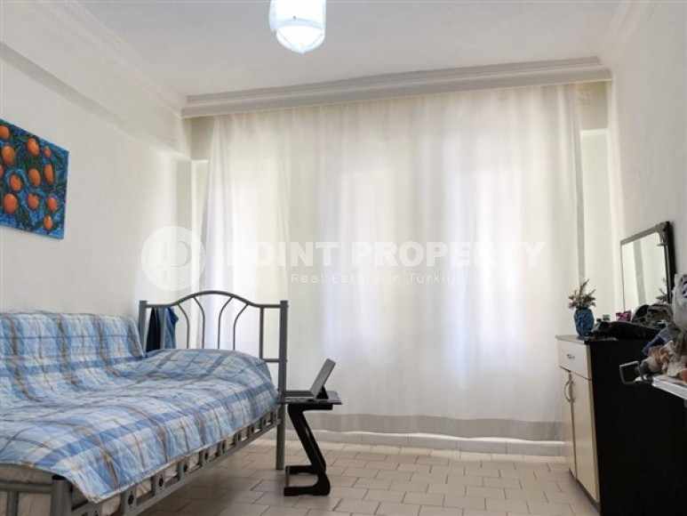 Недорогая трёхкомнатная квартира 140 м2 в самом центре Аланьи-id-4406-фото-3