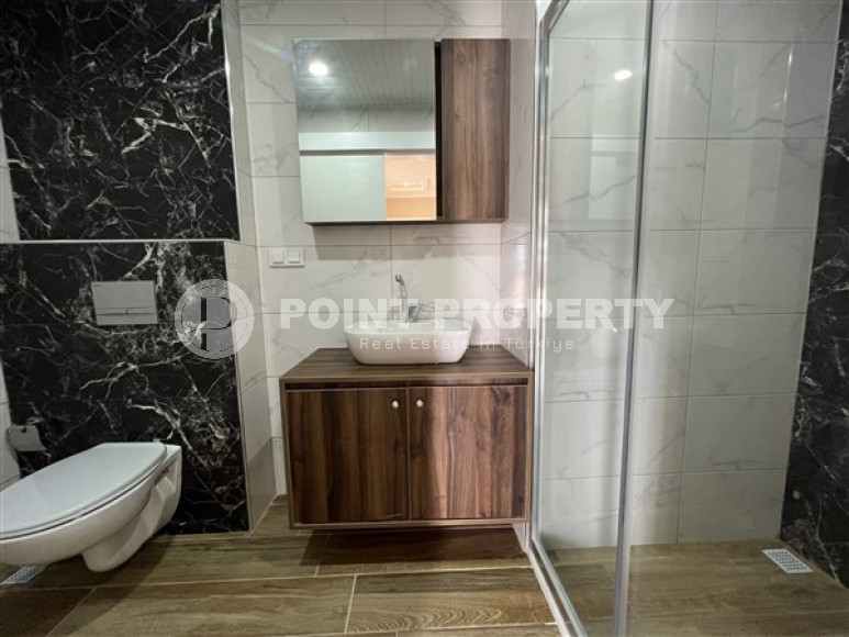 Huge eight-room penthouse with an area of 310 m2 located in the central part of Alanya-id-4408-photo-13