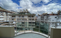 Huge eight-room penthouse with an area of 310 m2 located in the central part of Alanya-id-4408-photo-20