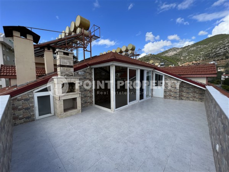 Huge eight-room penthouse with an area of 310 m2 located in the central part of Alanya-id-4408-photo-22