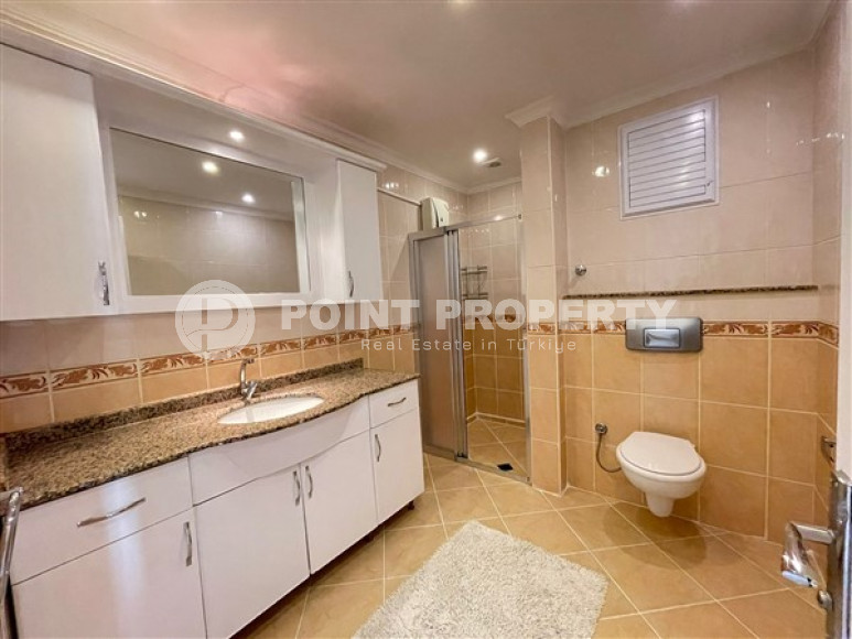 Spacious 2+1 apartment with an area of 130 m2 in the Mahmutlar area-id-4409-photo-10