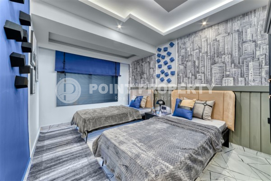 Стильные трёхкомнатные апартаменты с эксклюзивным дизайном в 150 метрах от моря, Аланья, Гуллер Пинари-id-4410-фото-2