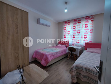 Furnished apartment with an area of 130 m2 and two balconies, Mahmutlar district-id-4411-photo-3