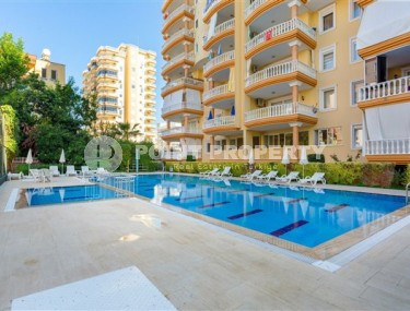 Spacious 2+1 apartment with an area of 130 m2 in the Mahmutlar area-id-4409-photo-1