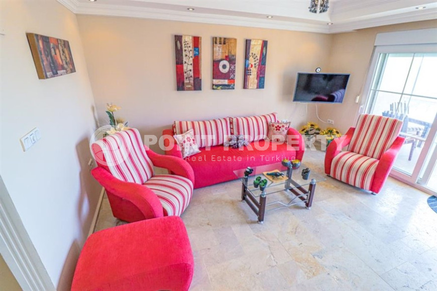 Spacious 3+1 duplex on the 3rd floor with an attic in a quiet, landscaped area of Avsallar.-id-4418-photo-4